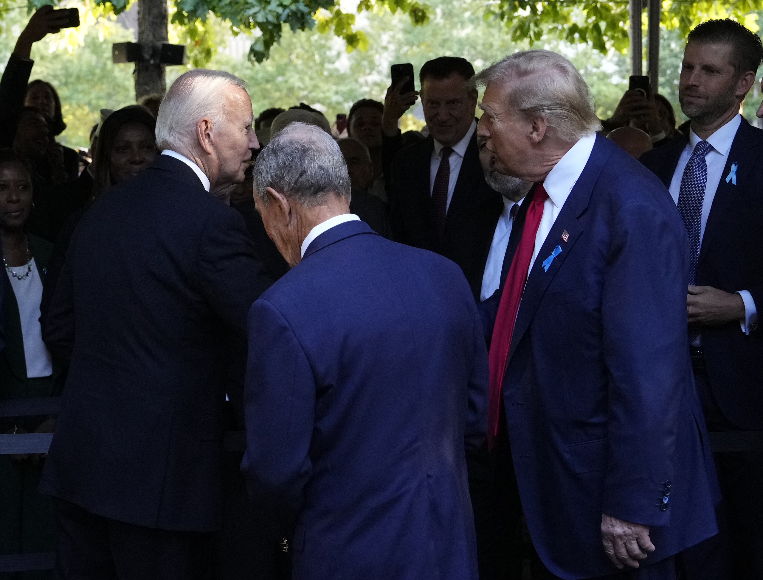 Nhà Trắng thông báo ngày ông Biden gặp ông Trump tại Phòng Bầu Dục- Ảnh 1.