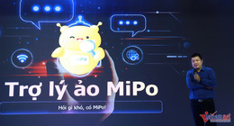 W-tro ly ao MiPo پوسٹل اسٹاف 2.jpg کو سپورٹ کرتا ہے۔