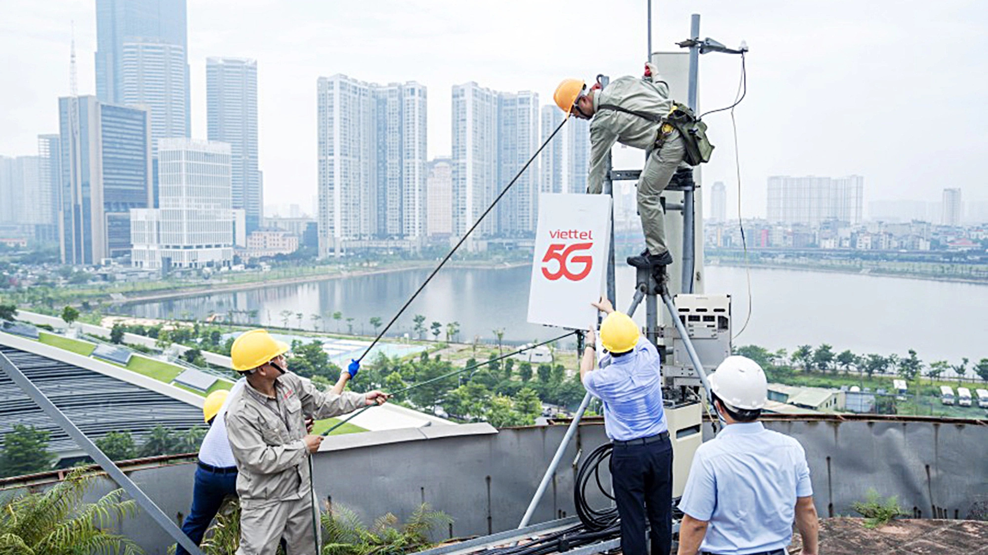 Nhiều gói cước, 5G vẫn phập phù - Ảnh 1.