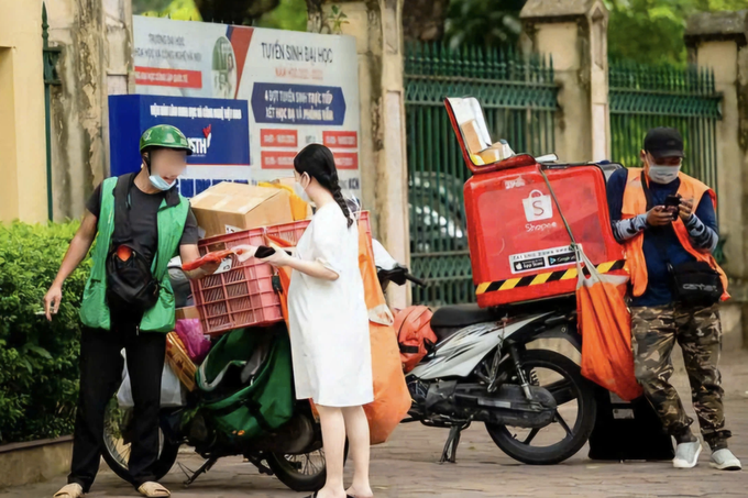 Nhiều ngành thiếu lao động vì cung khan hiếm - 1