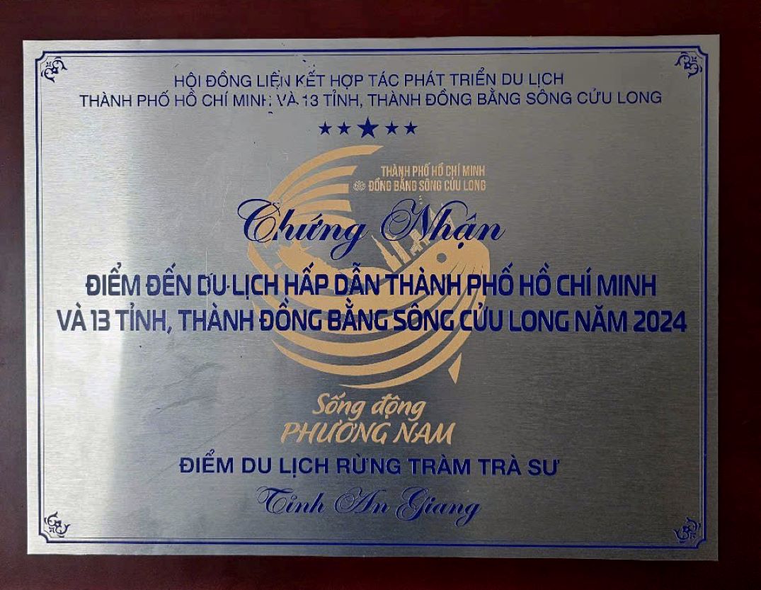 Chứng nhận Rừng tràm Trà Sư là “Điểm đến du lịch hấp dẫn TP Hồ Chí Minh và 13 tỉnh, thành Đồng bằng sông Cửu Long năm 2024”. Ảnh: Điểm du lịch Rừng tràm Trà Sư. 