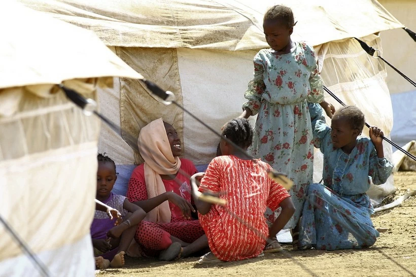 Trẻ em tại trại tị nạn ở tỉnh Gedaref, Sudan. (Nguồn: AFP)