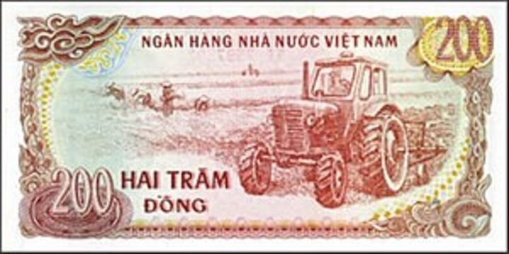 Mặt sau của tờ 200 đồng.