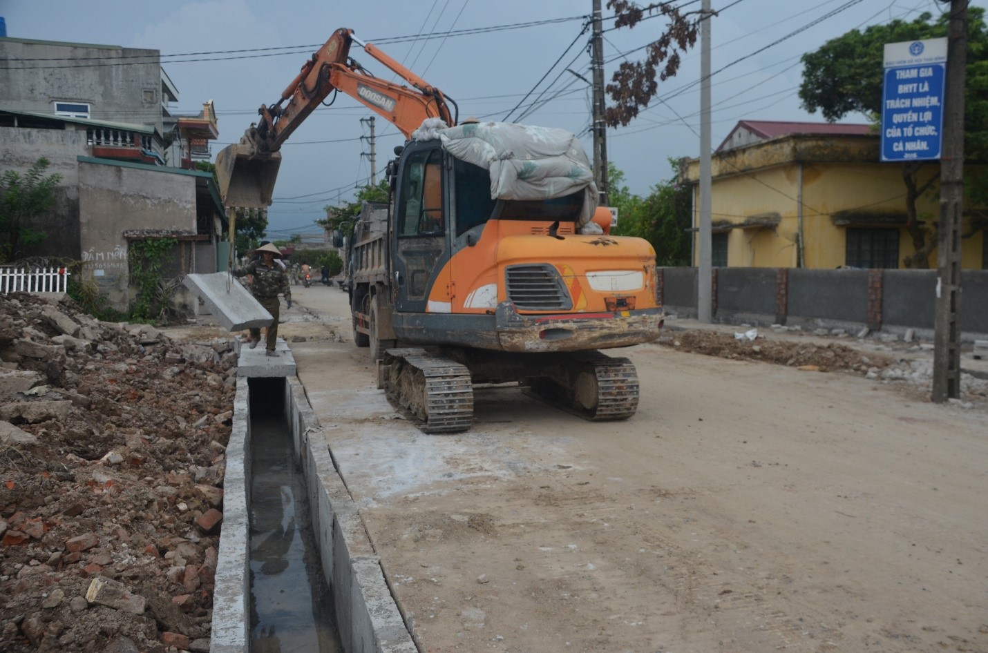 Quỳnh Phụ điển hình xây dựng NTM (kỳ 1): Từ nâng cao nhận thức đến cơ chế kích cầu - Ảnh 1.