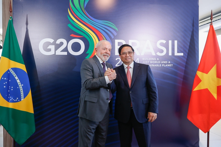 Thủ tướng Chính phủ Phạm Minh Chính và Tổng thống Brazil Luiz Inácio Lula da Silva trước hội đàm - Ảnh: VGP