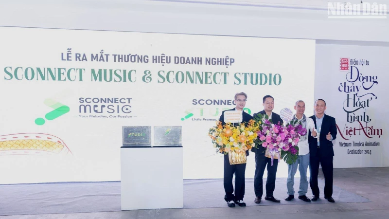 Sconnect Studio và Sconnect Music quy tụ nhiều chuyên gia và đội ngũ nhân sự sáng tạo có khả năng cung cấp dịch vụ toàn diện.