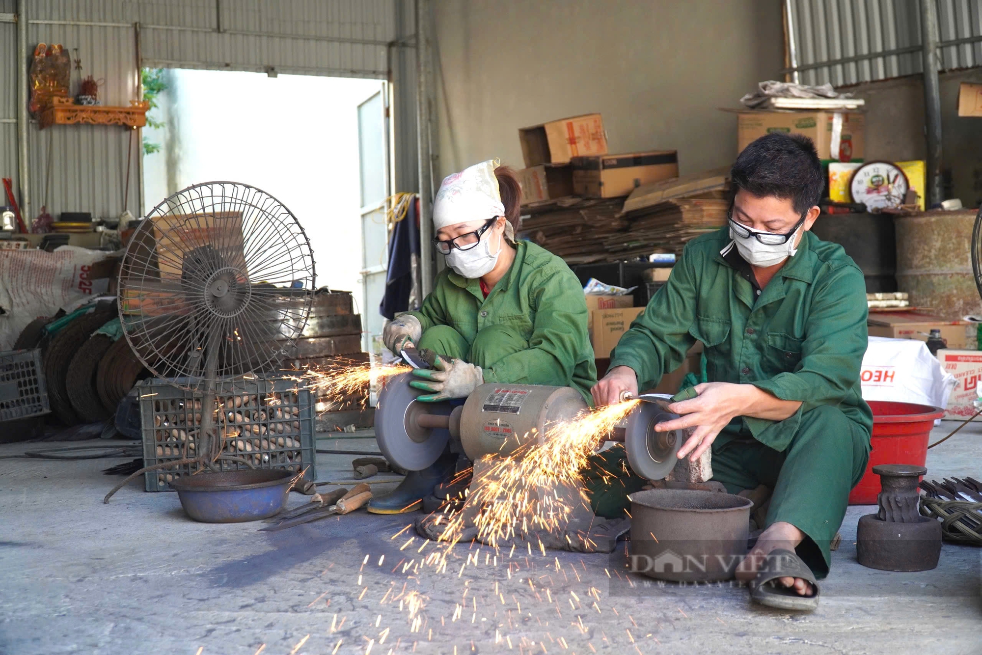 Làng rèn Tiến Lộc tại xứ Thanh có tuổi đời hàng trăm năm đỏ lửa ngày đêm phục vụ mùa Tết- Ảnh 6.