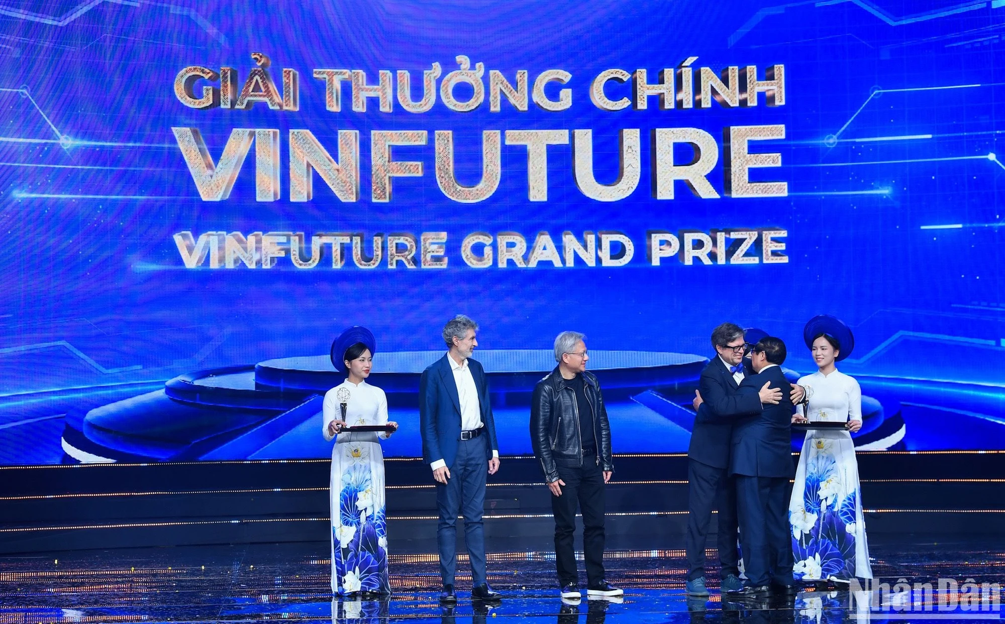 [Ảnh] Thủ tướng Phạm Minh Chính dự Lễ trao giải VinFuture 2024 ảnh 14