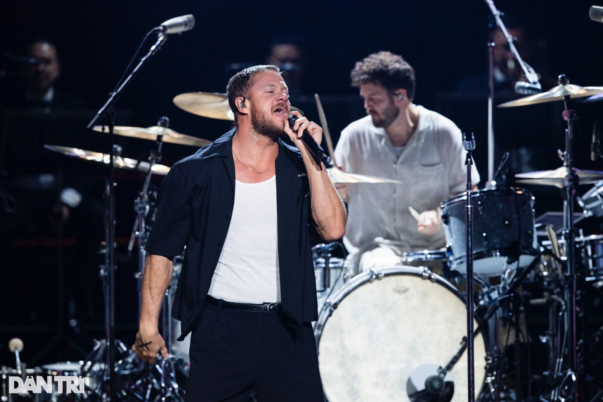 Imagine Dragons đưa ca khúc Believer đạt hơn 2,7 tỷ lượt xem đến Hà Nội  - 10