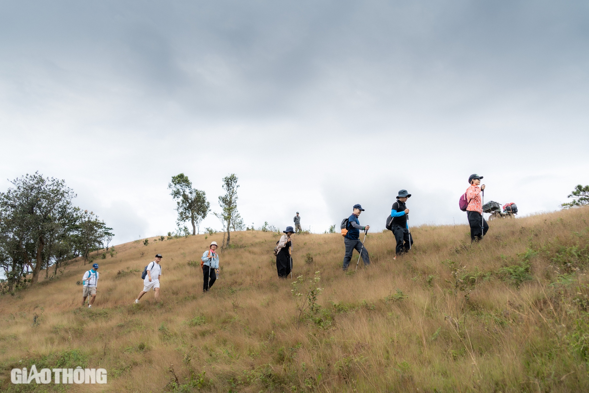 Trải nghiệm hai ngày không điện thoại, chinh phục cung đường trekking đẹp nhất Việt Nam- Ảnh 15.