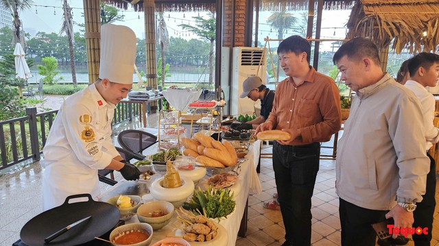 Công bố chiến dịch Food Tour  “Tận hưởng ẩm thực Đà Nẵng – Hơn cả ngon” - Ảnh 3.