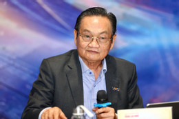 ການເດີນທາງ ceiling.jpeg