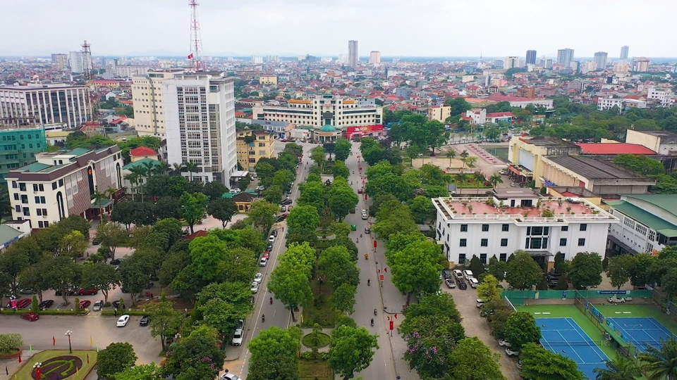 Quyết tâm cao, quyết liệt thực hiện đạt mục tiêu sắp xếp, tinh gọn tổ chức bộ máy để đảm bảo "Tinh - Gọn - Mạnh - Hiệu năng - Hiệu lực - Hiệu quả"