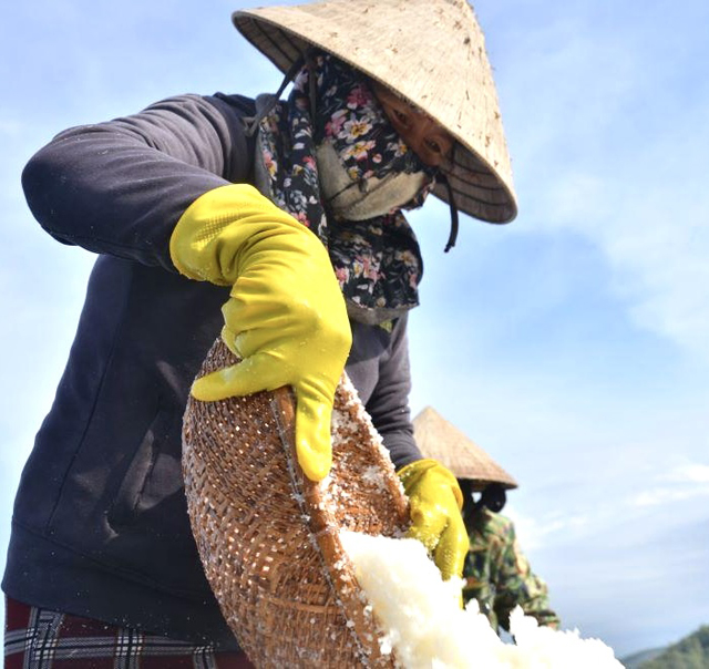 Vinh danh nghề làm muối Sa Huỳnh, tỉnh Quảng Ngãi - Ảnh 14.