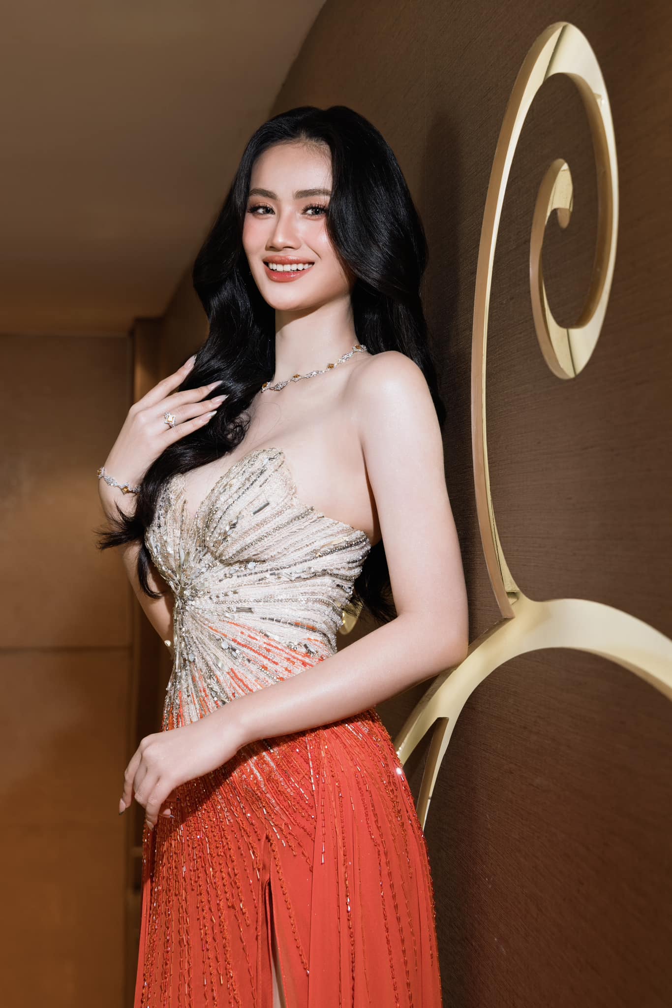 Miss World 2025: Hoa hậu Ý Nhi liệu có vượt thành tích của Đỗ Mỹ Linh ở dự án nhân ái? - Ảnh 4.