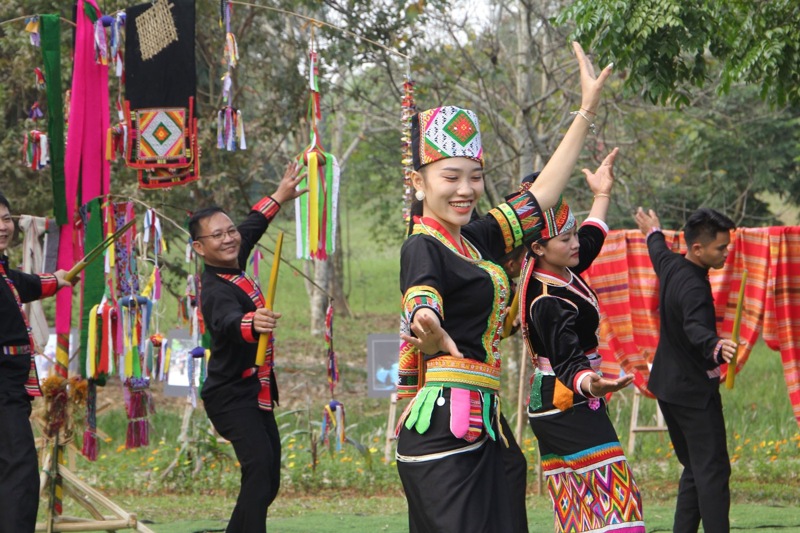 lang van hoa de xuat thao go vuong mac trong hoat dong dau tu hinh 2