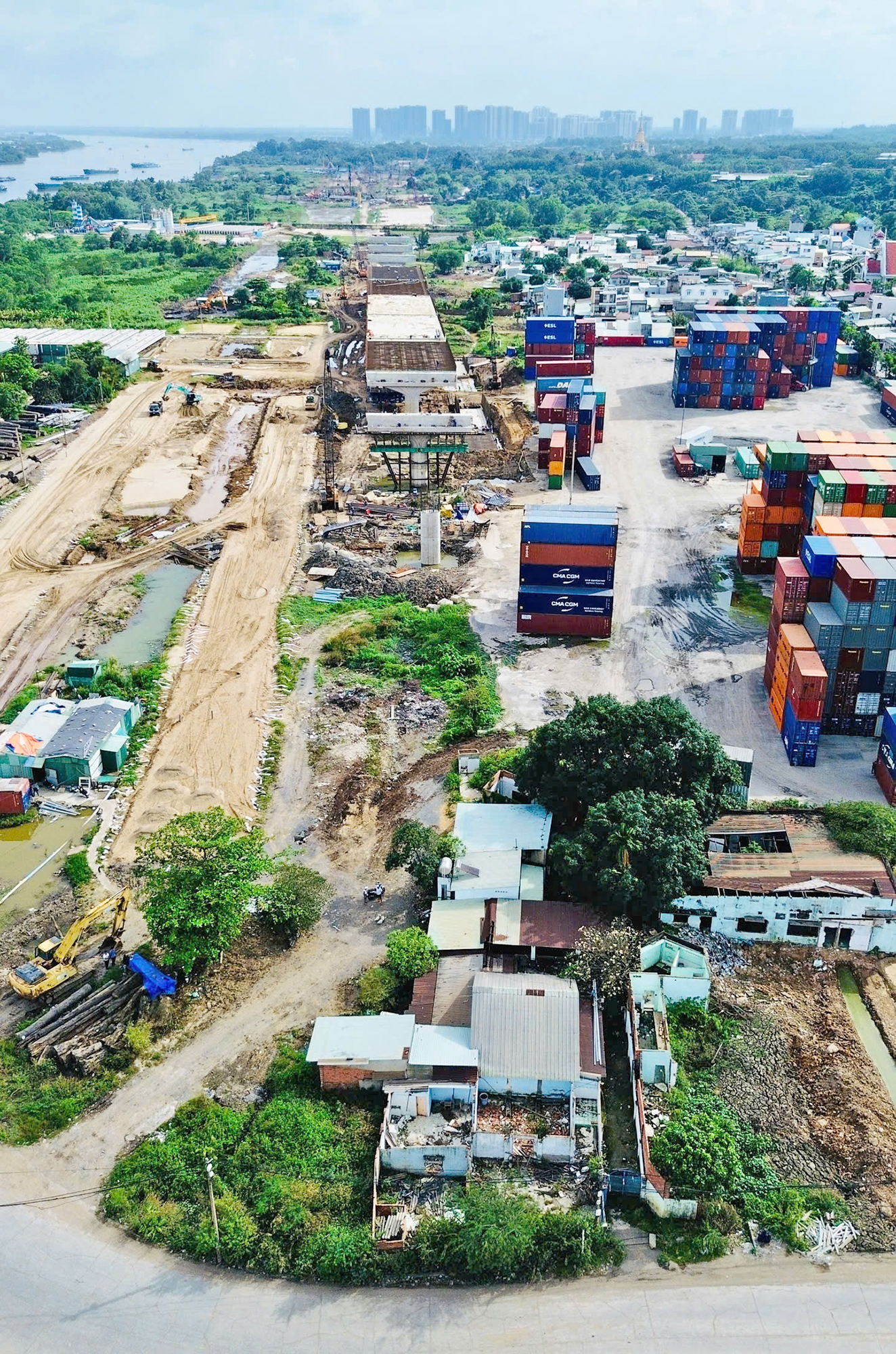 TP.HCM: Nhà thầu tuyến Vành đai 3 vừa làm vừa ngóng mặt bằng- Ảnh 2.