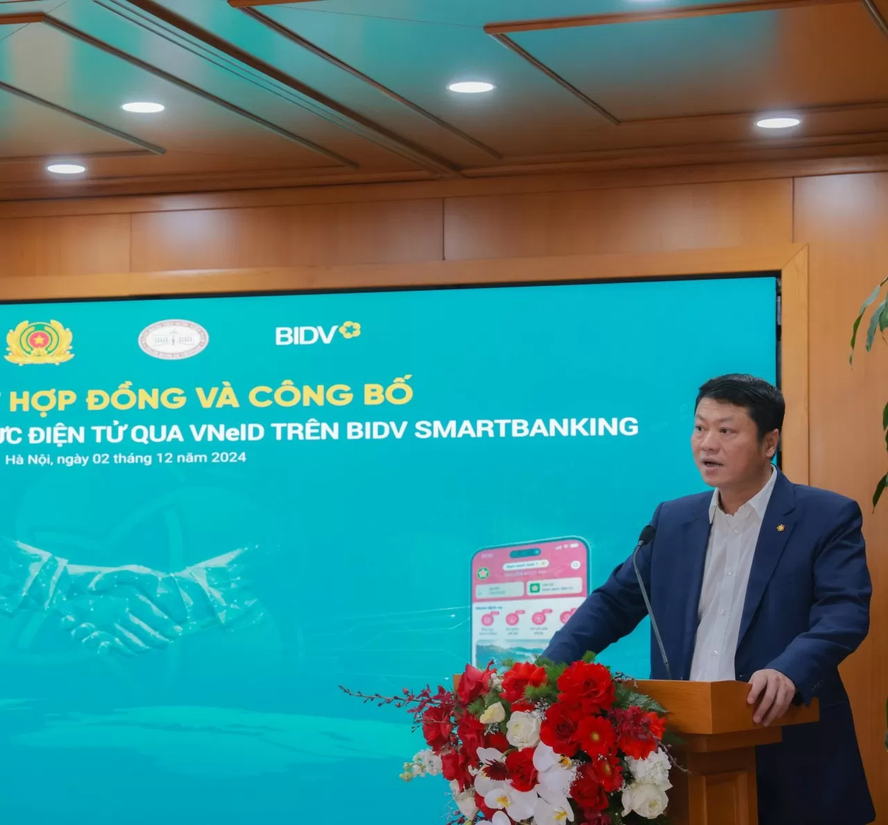 BIDV triển khai dịch vụ xác thực khách hàng điện tử qua VNeID trên SmartBanking