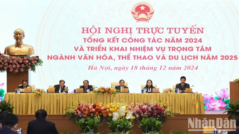 Tích cực hoàn thiện thể chế, huy động mọi nguồn lực phát triển ngành Văn hóa, Thể thao và Du lịch ảnh 5