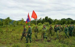 Việt Nam và Lào tổ chức tuần tra song phương biên giới hai nước