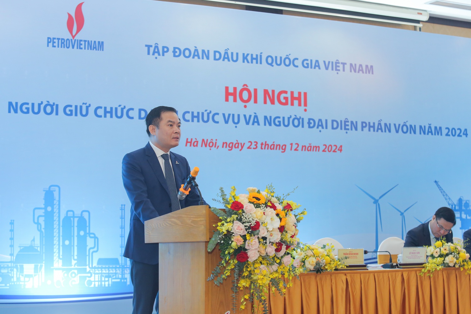 Thống nhất mục tiêu, hành động, phát triển Petrovietnam - Tập đoàn Công nghiệp Năng lượng Quốc gia hùng mạnh