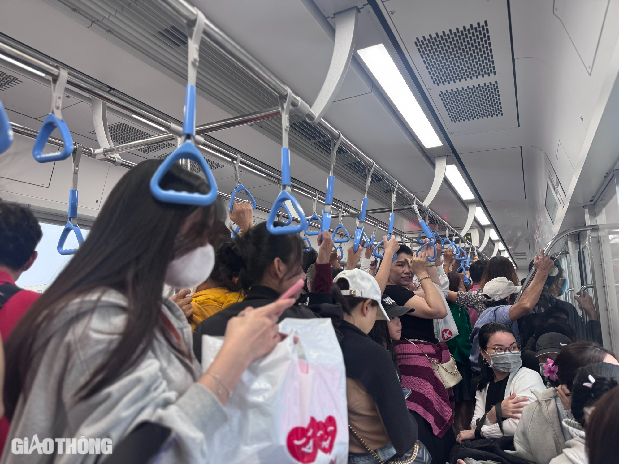 Khám phá hậu trường chăm sóc, bảo dưỡng các đoàn tàu metro số 1- Ảnh 16.