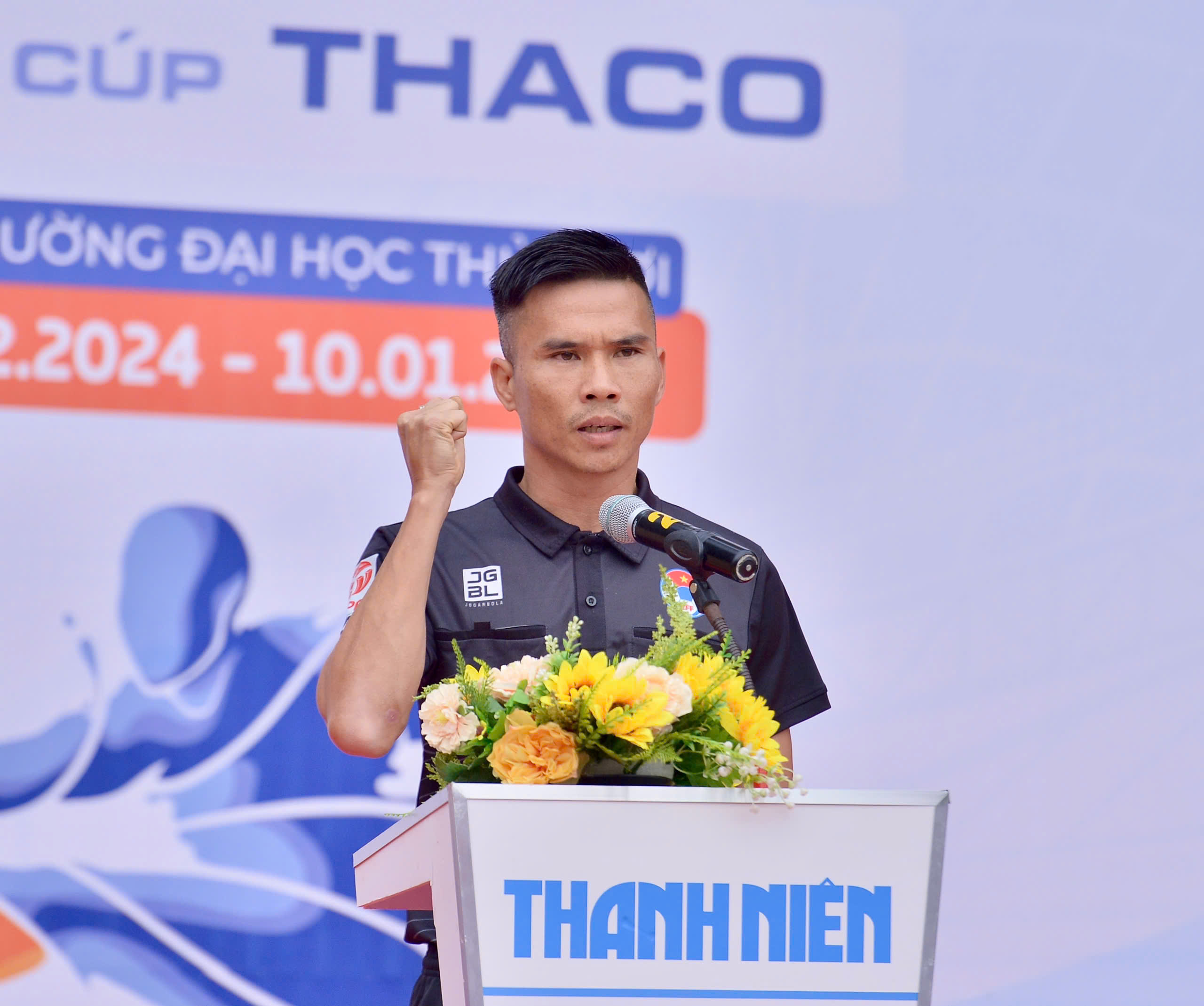 Tưng bừng khai mạc vòng loại TNSV THACO cup 2025 phía bắc: 9 đội tranh 2 vé VCK- Ảnh 10.