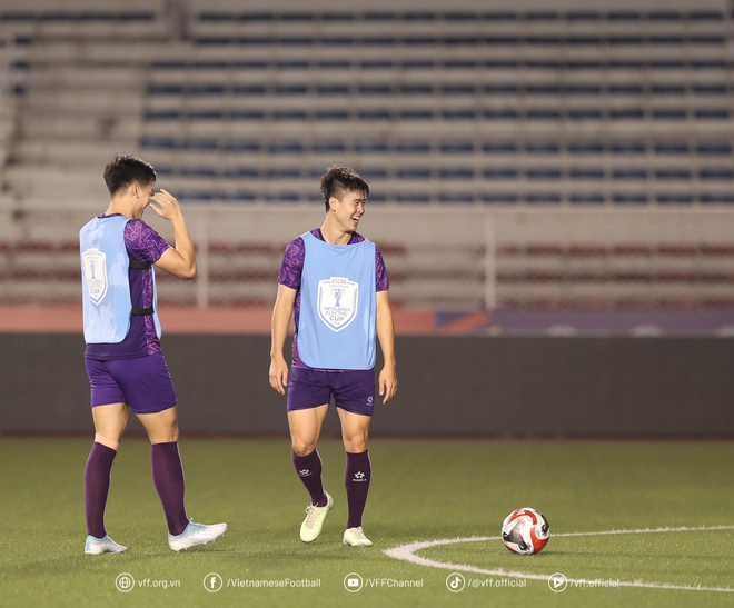 AFF Cup: Đội tuyển Việt Nam tập buổi đầu tiên ở Philippines, sẵn sàng giành 3 điểm- Ảnh 22.