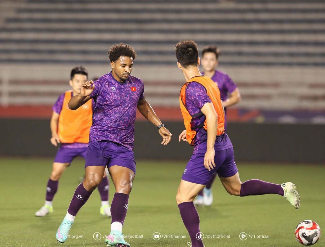 AFF Cup: Đội tuyển Việt Nam tập buổi đầu tiên ở Philippines, sẵn sàng giành 3 điểm- Ảnh 12.