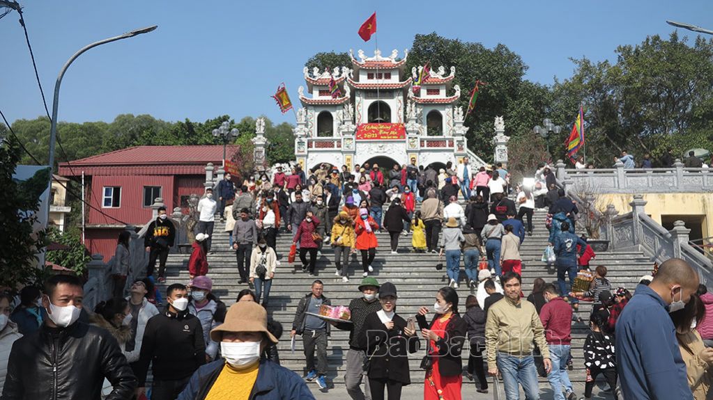 Bắc Ninh: Bảo tồn, phát huy thực hành tín ngưỡng thờ Mẫu - Ảnh 1.