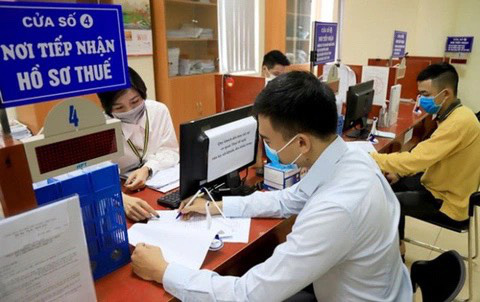 Bộ Tài chính đề xuất doanh nghiệp nợ thuế từ 500 triệu mới bị tạm hoãn xuất cảnh - Ảnh 1.