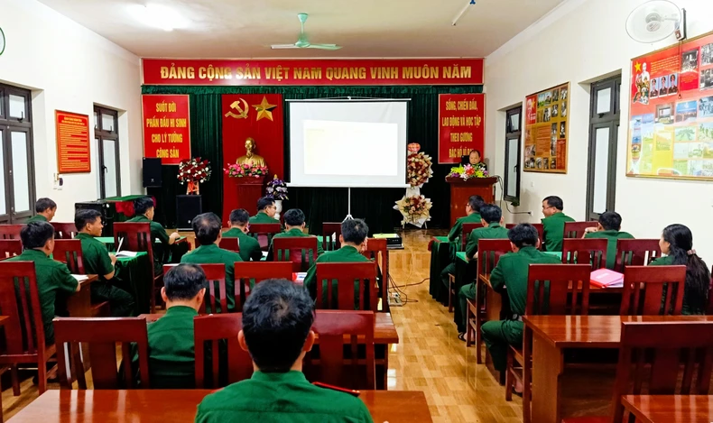 Bộ đội Biên phòng Nghệ An đẩy mạnh dạy và học tiếng đồng bào dân tộc thiểu số ảnh 1