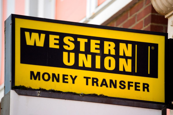 Bạn có thể nhận tiền từ Western Union dễ dàng bằng nhiều cách. (Ảnh minh hoạ).