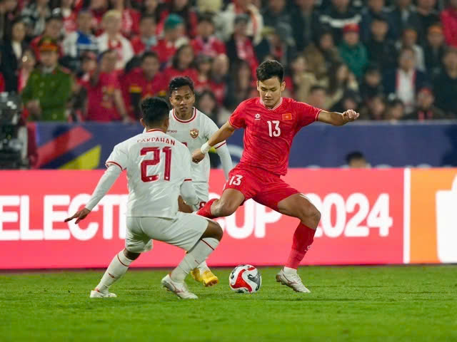 Bảng xếp hạng AFF Cup 2024 mới nhất: Đội tuyển Việt Nam đẩy Indonesia vào thế khó- Ảnh 1.