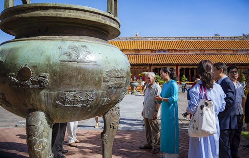 Những bản đúc nổi trên Cửu đỉnh Hoàng cung Huế được UNESCO công nhận là di sản tư liệu thế giới. (Ảnh: Trung tâm Bảo tồn Di tích Cố đô Huế)