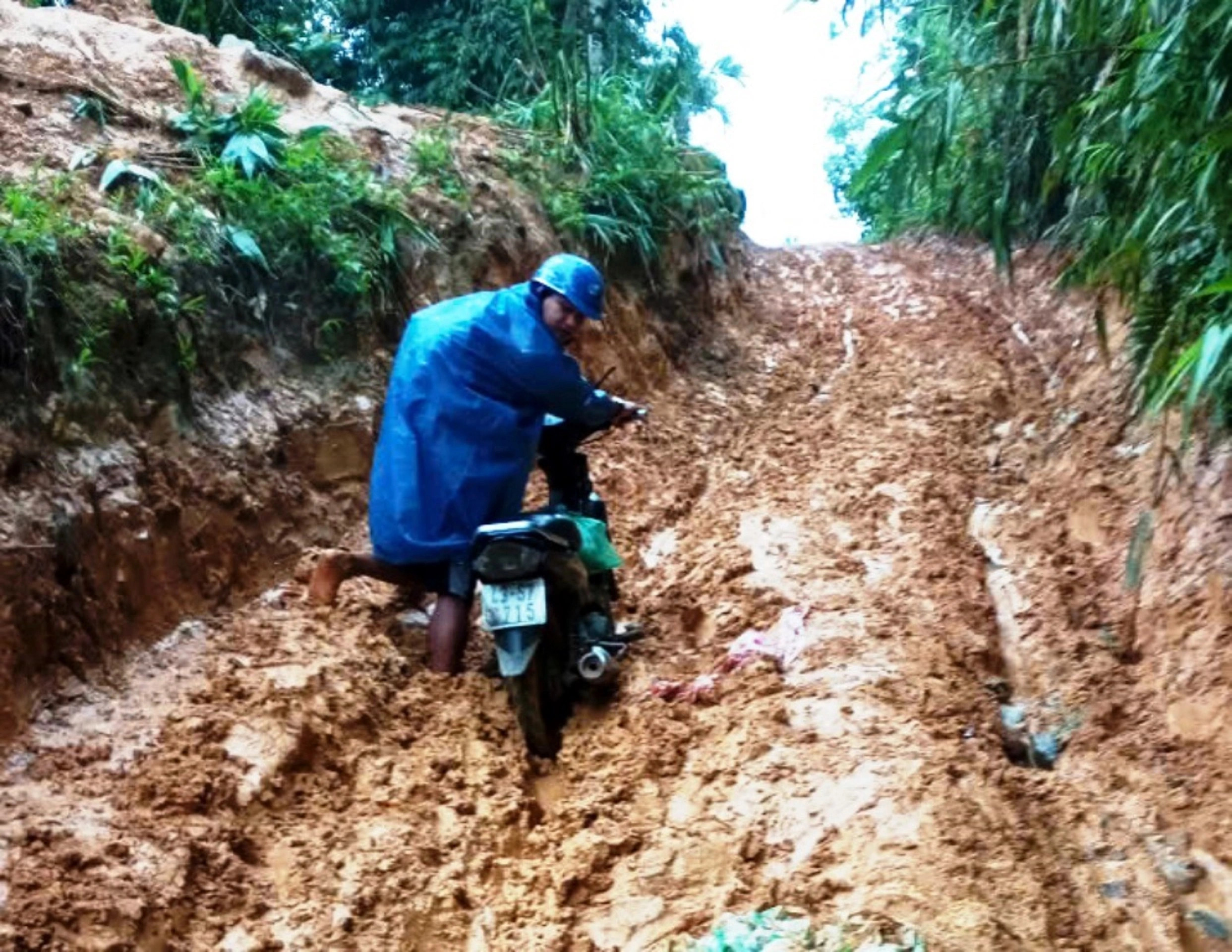 Gian nan hành trình 'gieo chữ trên mây'- Ảnh 1.