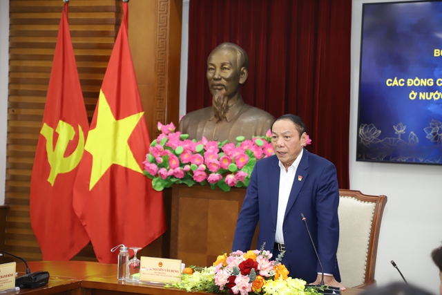 Bộ trưởng Nguyễn Văn Hùng: "Hoạt động văn hóa ở nước ngoài ngày càng có chiều sâu" - Ảnh 1.