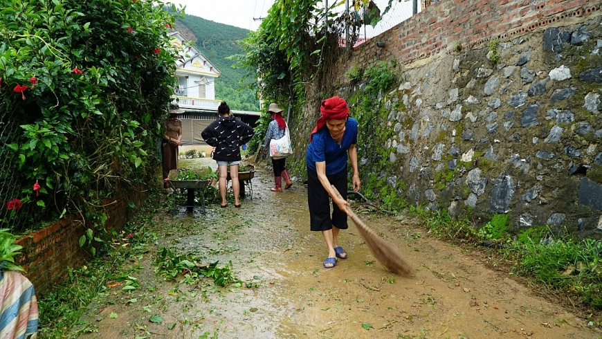 Lắng nghe, chia sẻ quan tâm nhau để giữ gìn hạnh phúc gia đình