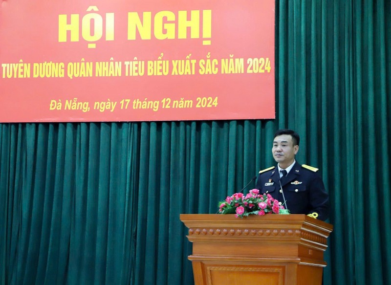 Lữ đoàn 172: tuyên dương quân nhân tiêu biểu, xuất sắc năm 2024 ...