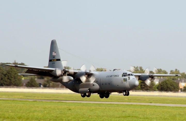 Máy bay vận tải quân sự C-130 của không quân Mỹ. (Ảnh: Reuters)