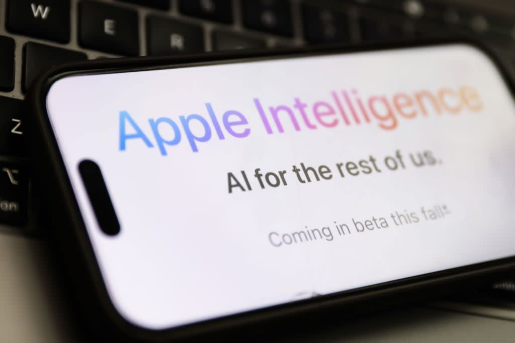 Người dùng iPhone thất vọng với Apple Intelligence- Ảnh 1.