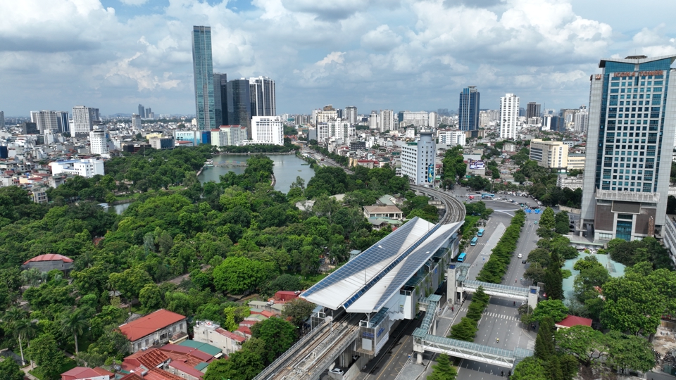 Một góc TP Hà Nội. Ảnh: Phạm Hùng