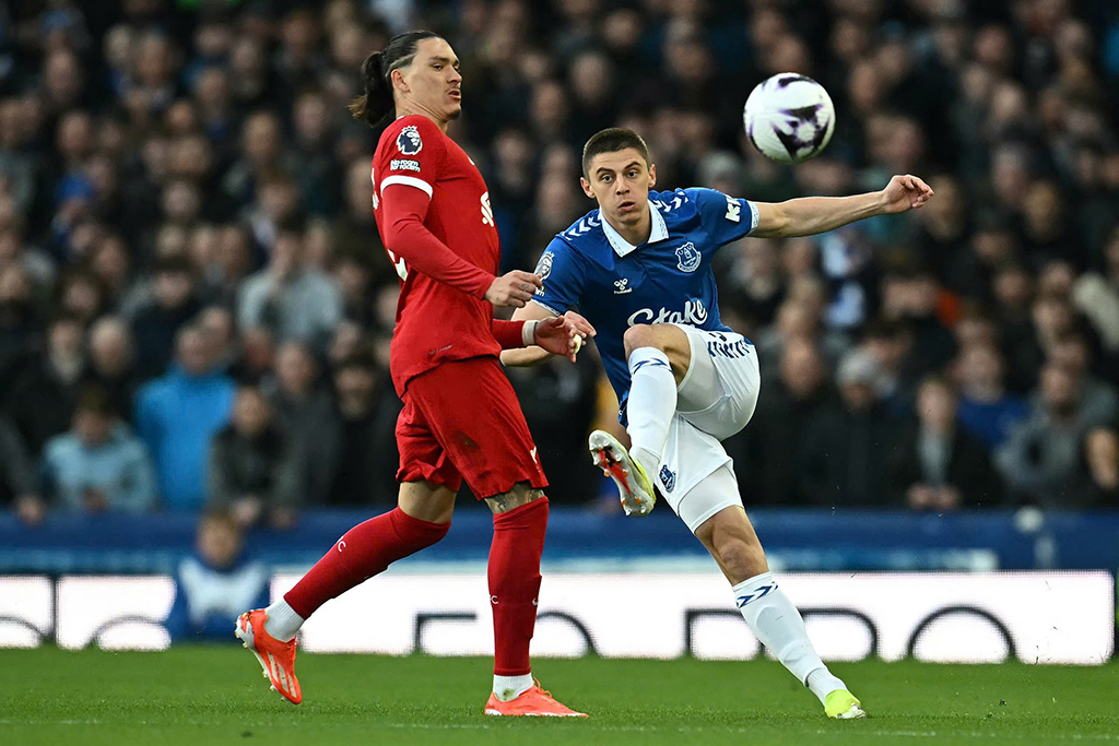 Derby Merseyside: Thách thức màu xanh hay đỏ?- Ảnh 1.