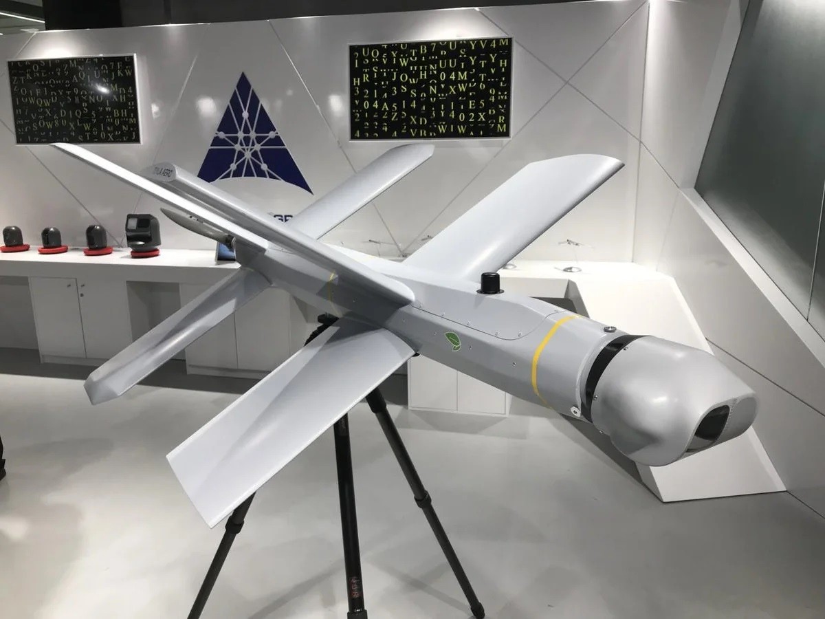 Nga mở sàn mua bán UAV, Tổng thống Putin giới thiệu 'khái niệm công nghiệp quốc phòng nhân dân'