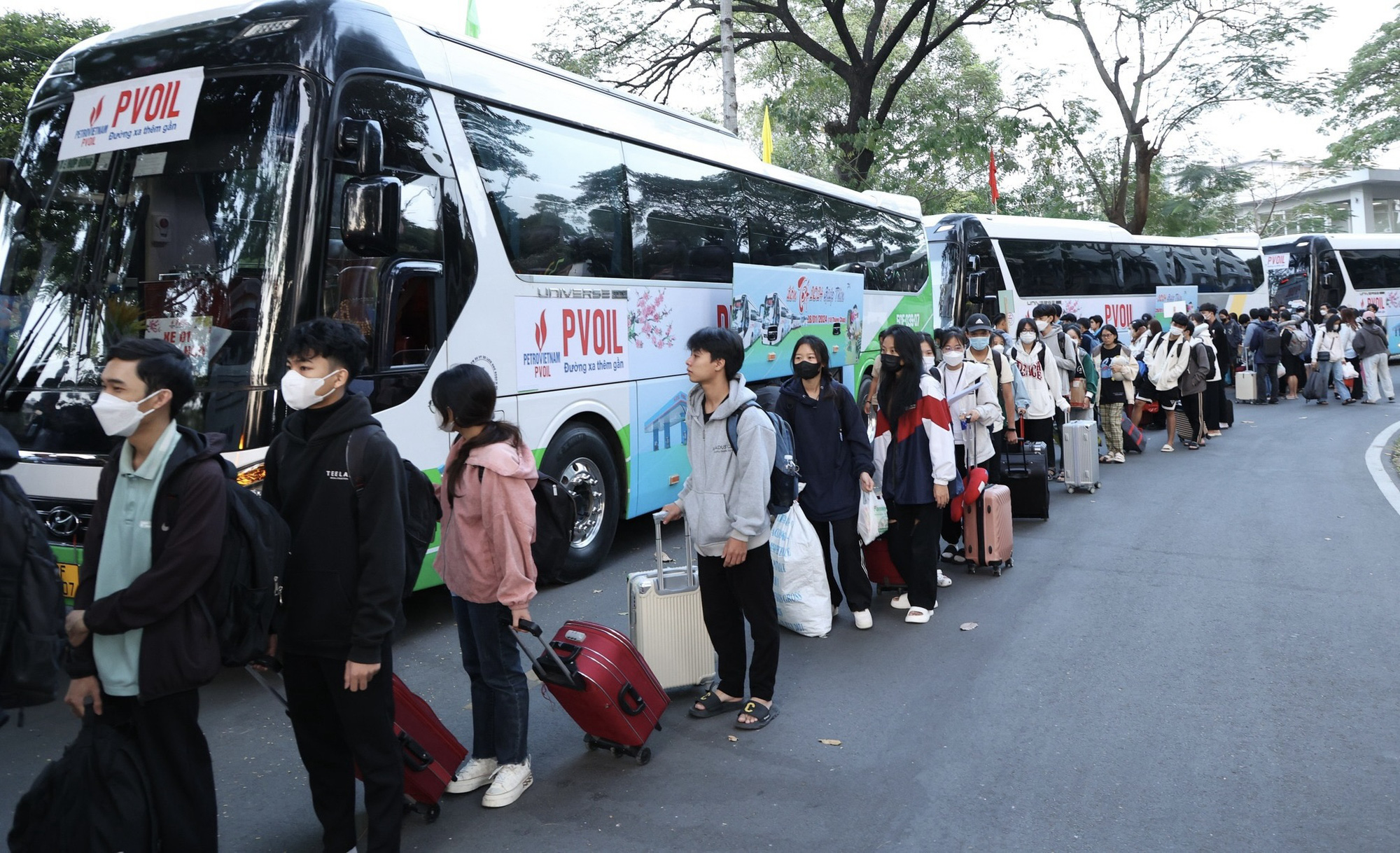 Trường đại học cho sinh viên nghỉ Tết từ tháng 12 năm nay đến tháng 2 năm sau - Ảnh 1.