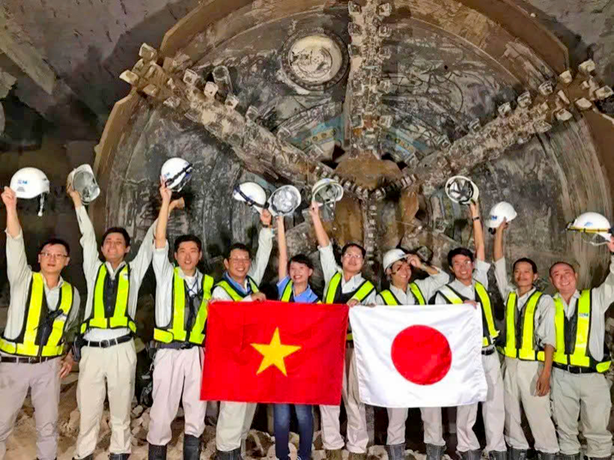 Xây khát vọng 500km metro từ “viên gạch” đầu tiên- Ảnh 3.