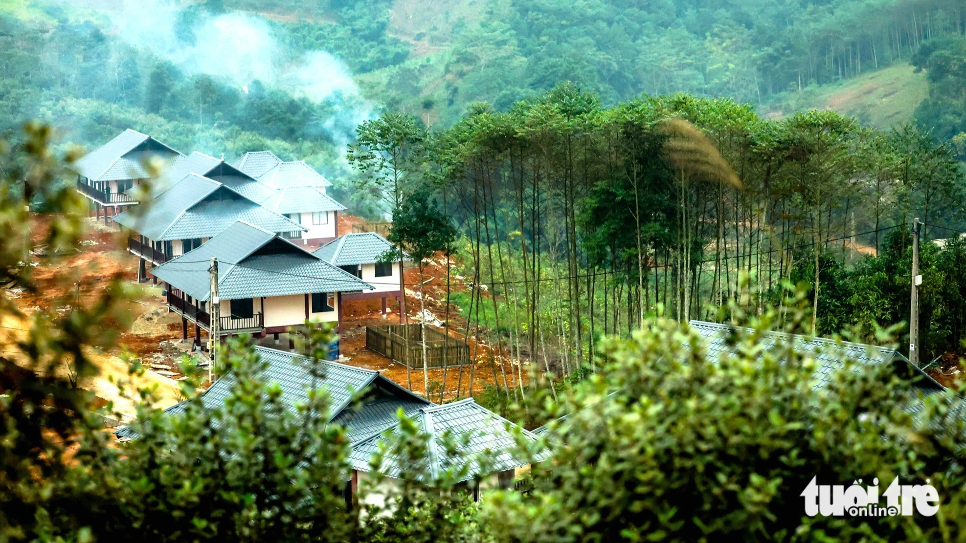 90 ngày đêm ba ca bốn kíp, Làng Nủ mới mẻ đang dần hiện ra - Ảnh 1.