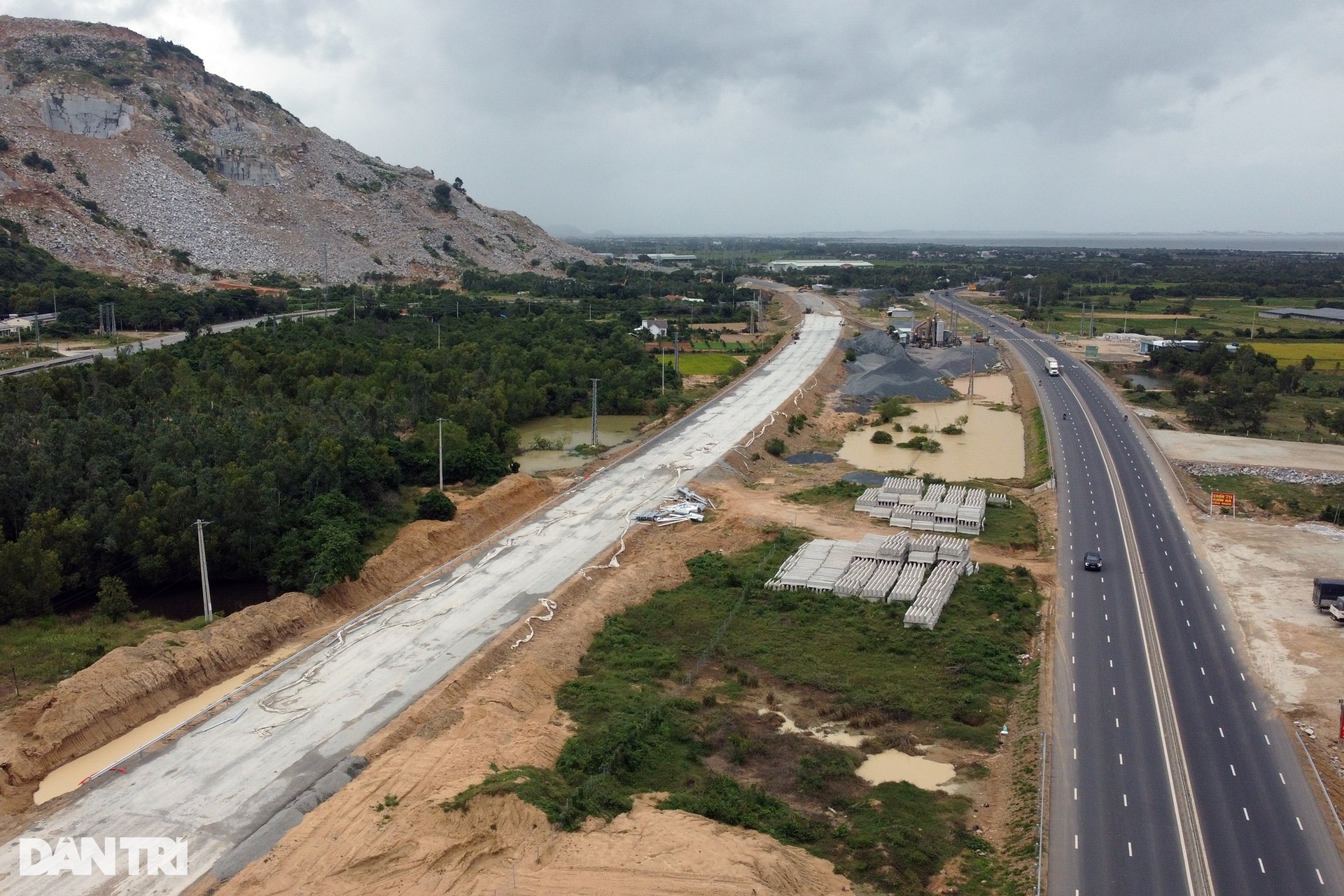 Hình hài cao tốc Vân Phong - Nha Trang - 2