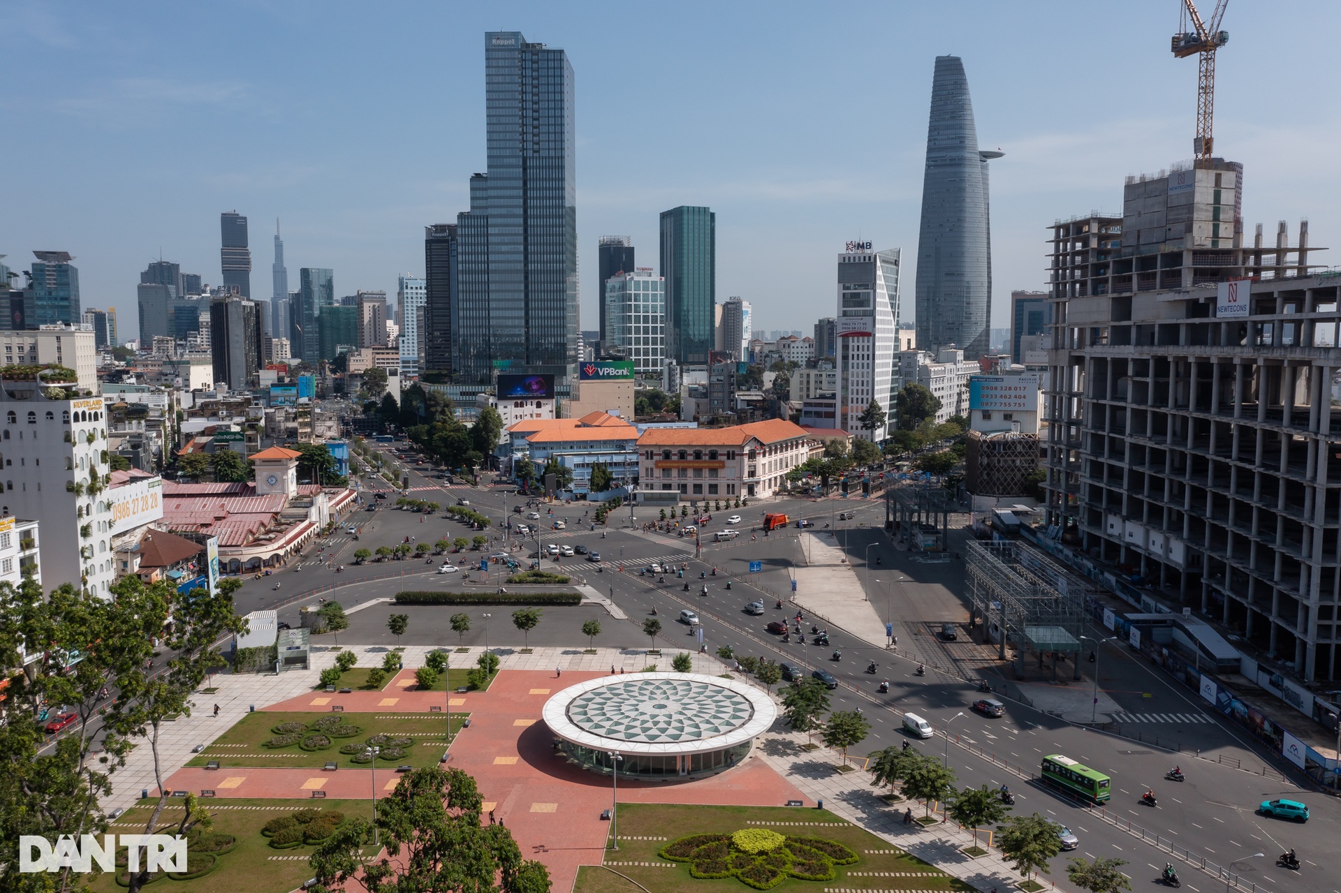 Metro số 1 và loạt tiện ích xung quanh các nhà ga - 9