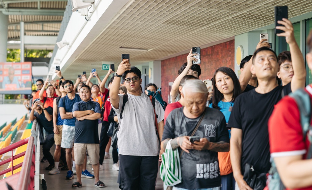 Báo Đông Nam Á: Sức hút trận đấu đội tuyển Việt Nam gặp Singapore quá lớn - 1